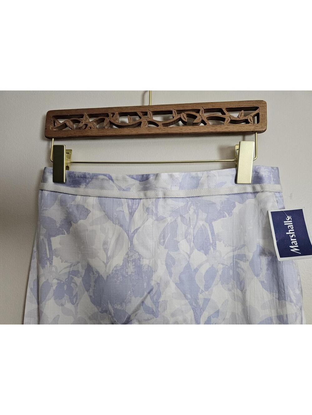 NWT Banana Republic Skirt Blue & White Womens Size 4 Satin